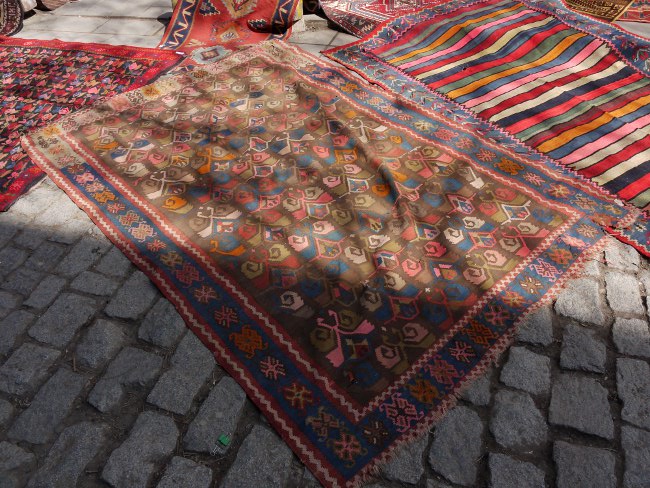 carpet kilim tbilisi manana flatweave georgia caucasus
