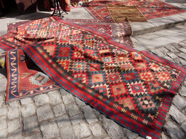 carpet kilim tbilisi manana flatweave georgia caucasus