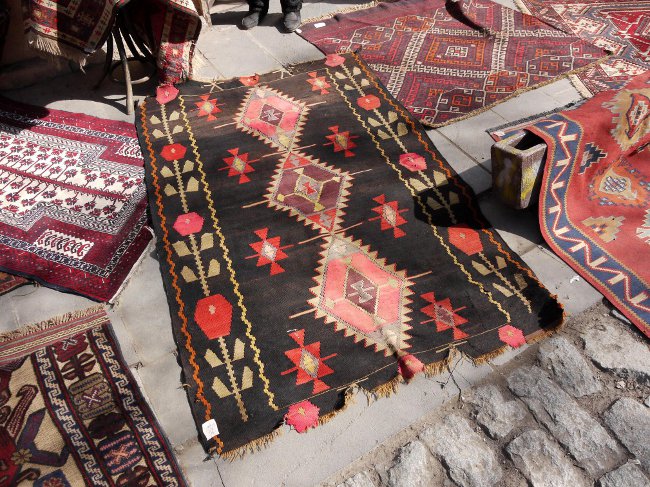 carpet kilim tbilisi manana flatweave georgia caucasus