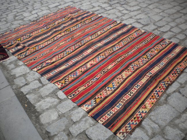 carpet kilim tbilisi manana flatweave georgia caucasus