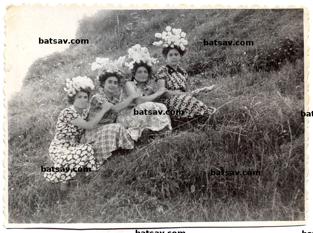 photographs of bats tsova-tush people from tusheti in Georgia